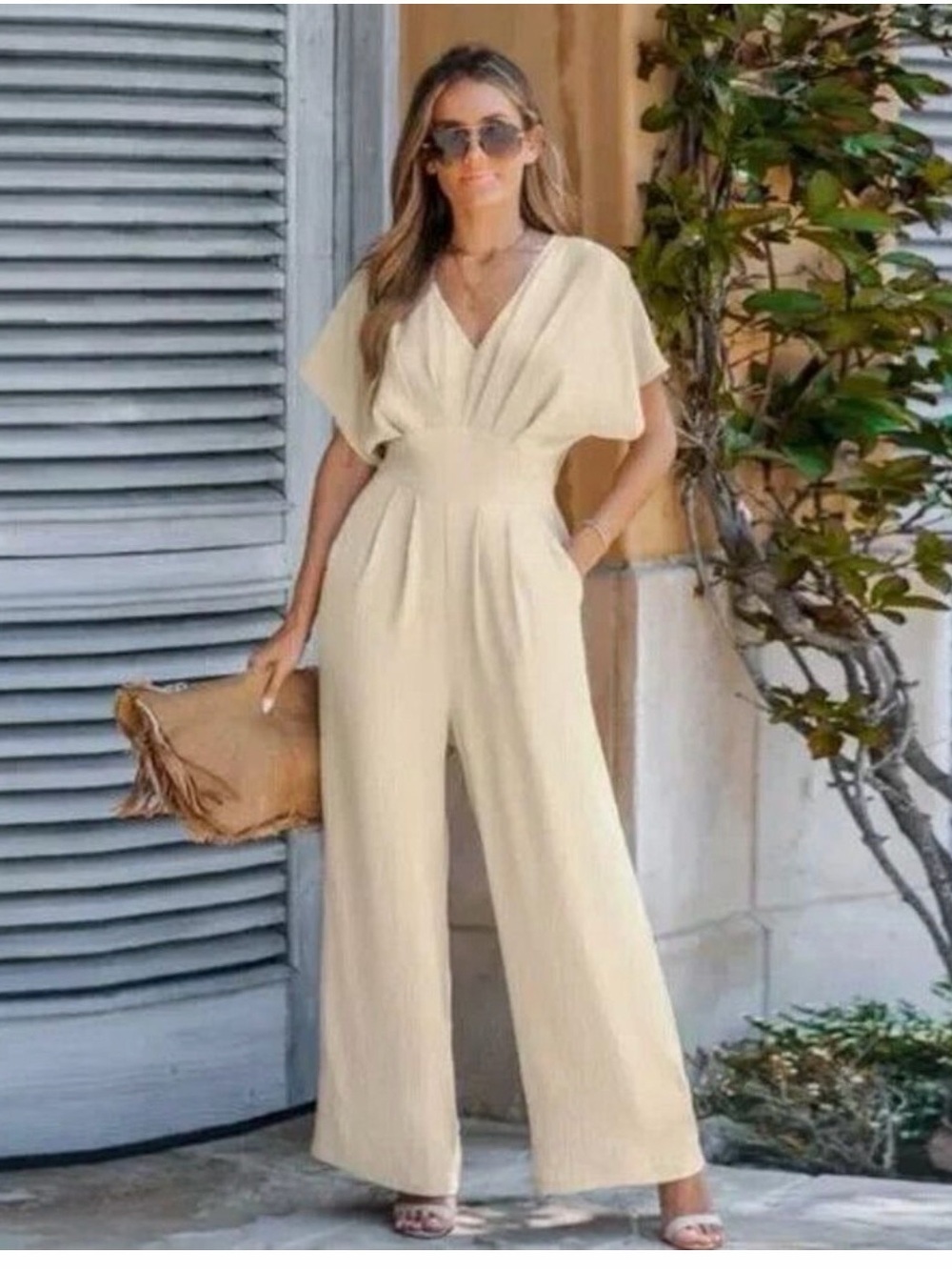 *NWT *CUPSHE Women's V-Neck Short Sleeve Straight Leg Jumpsuit Pockets-Size M
